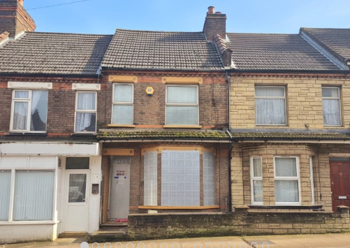 Modernisation in Luton photo